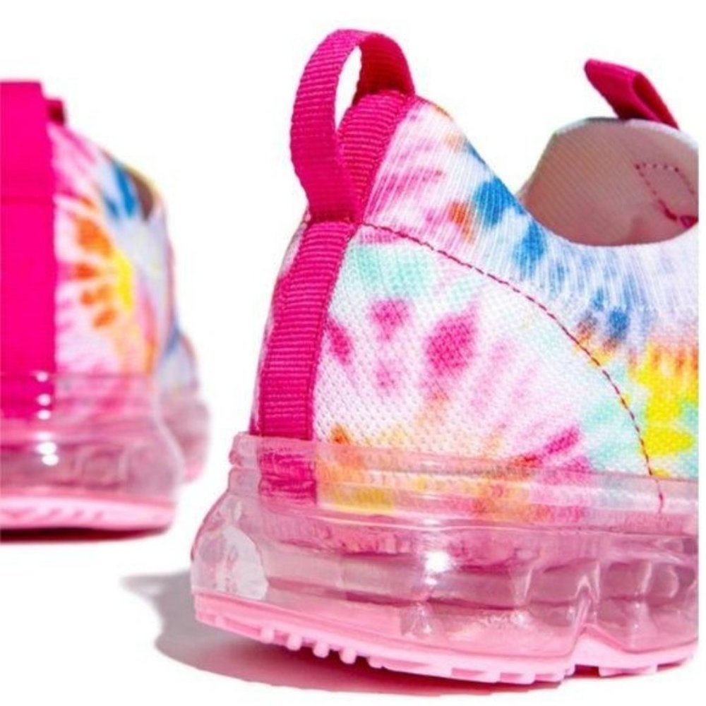 !! NEW !! Slip On Flyknit Sneakers in Pink Tie Dye - Picture 3 of 10